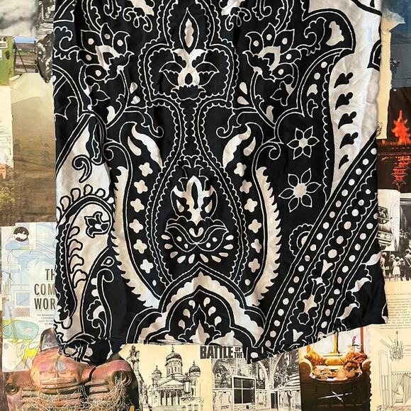 Sleeve less paisley maxi dress - Picture 7 of 7